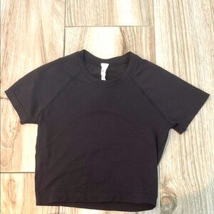 Lululemon Cropped Swiftly Tech Tee